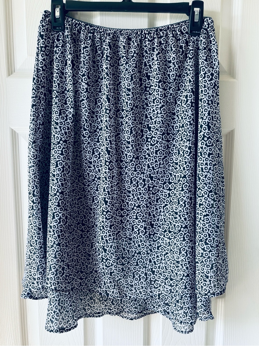 ☂️NEW LISTING☂️ Apparenza Black and White Floral Circle Skirt